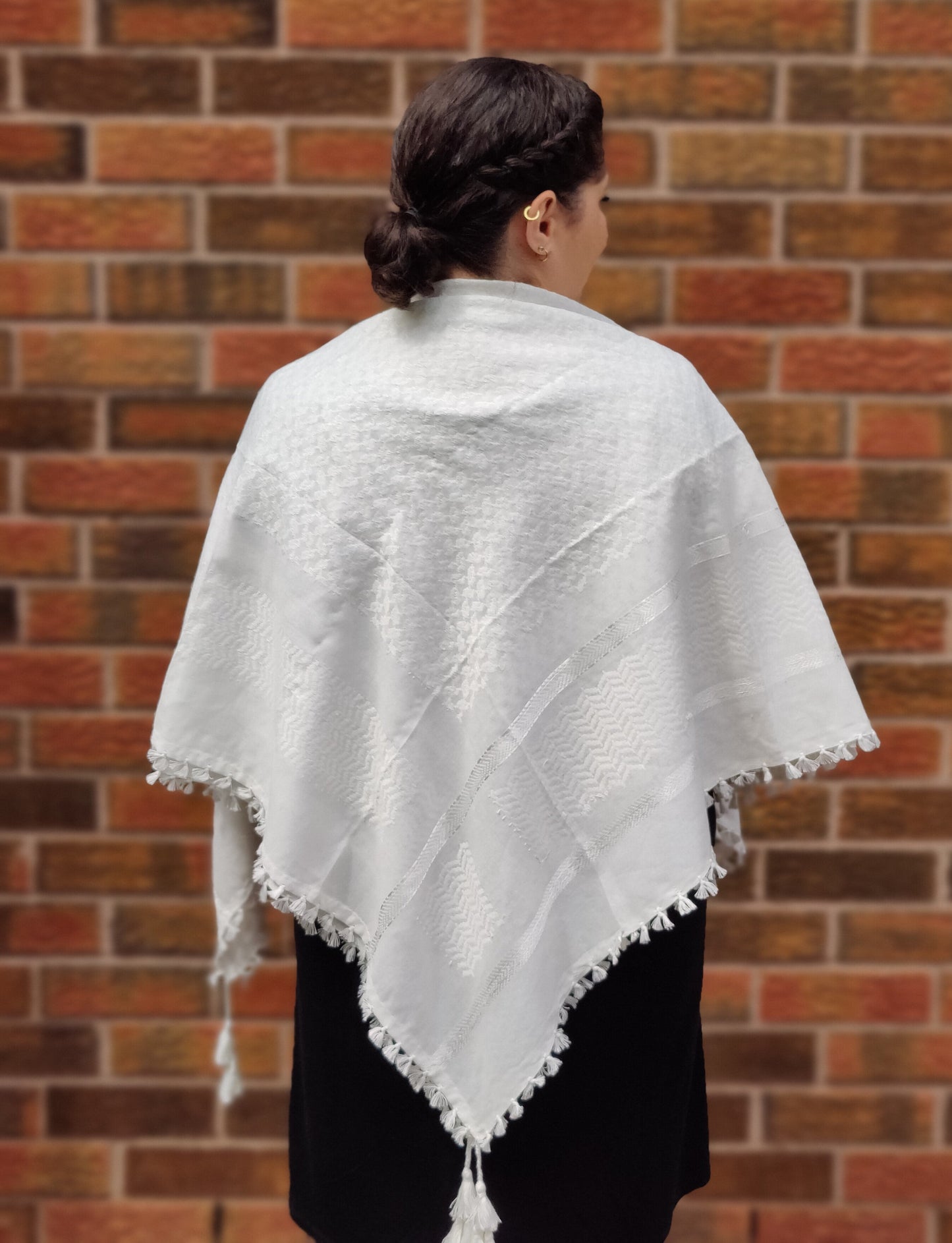 Elegant All White Kufiya (Keffiyeh) | Made in Kashmir