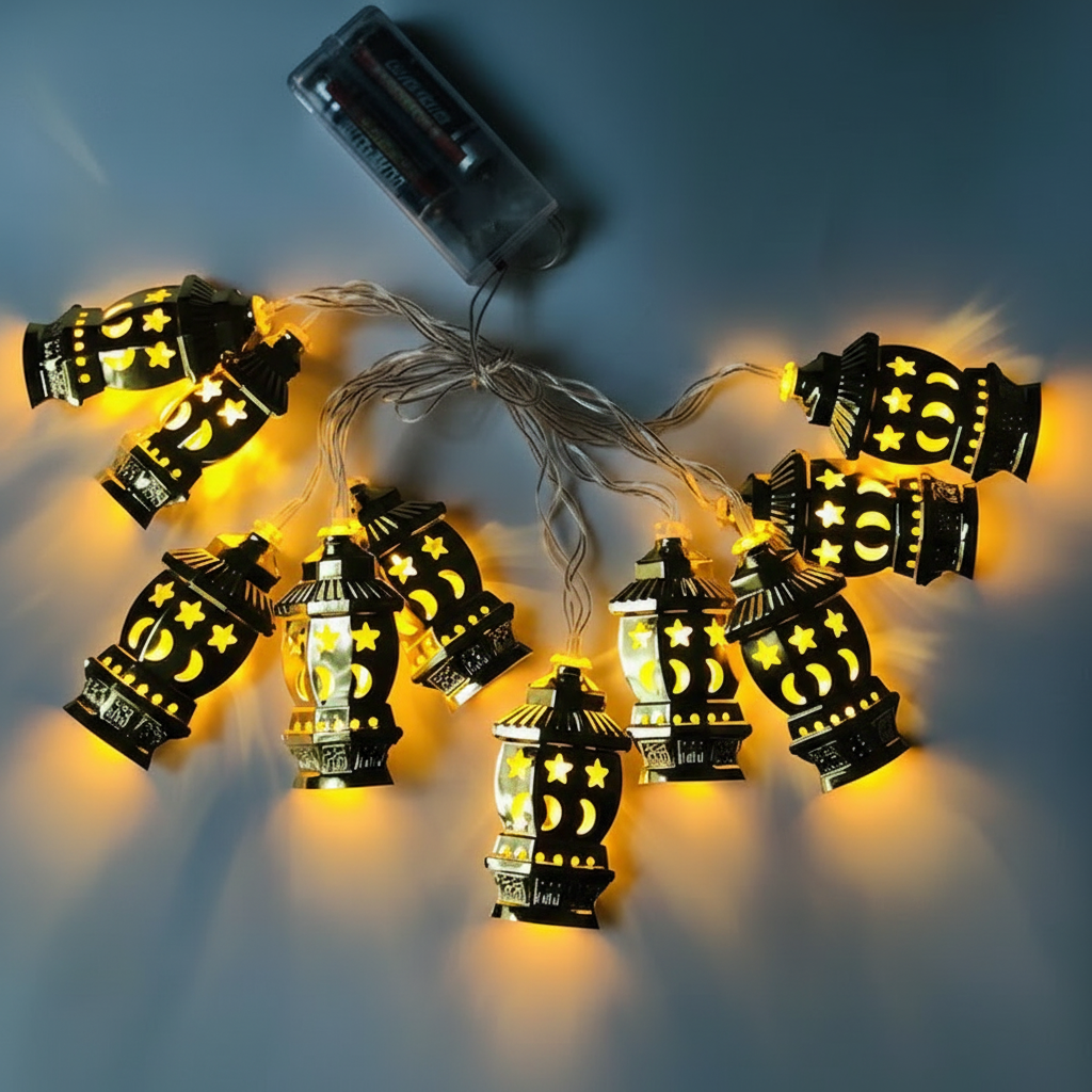 Lanterns with stars and crescents Lights String
